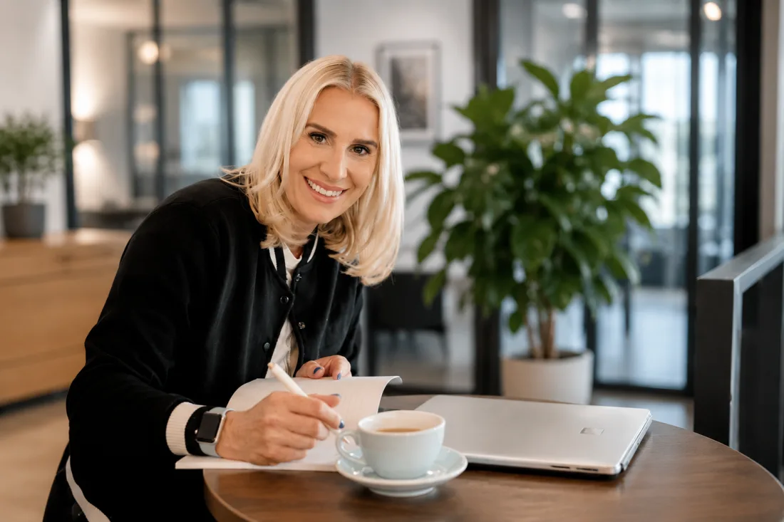 Laura Hazelton, Media and PR at Ocean Crest